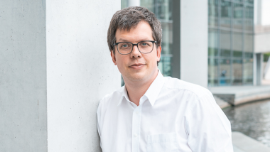 Lukas Köhler im Berliner Regierungsviertel.